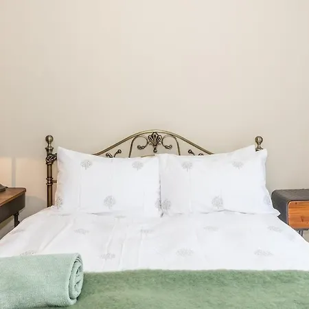 Holiday home Townhouse In 4 - Check Connttact From Photos For Details ! Close To ! Dublin